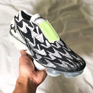 Acronym x Nike Air VaporMax Moc 2 ‘Light Bone’